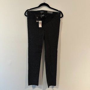 NEW WITH TAGS! VAN HUESEN SUPER STRETCH PANT